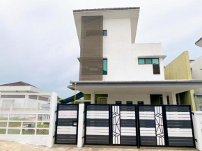 D Corner Homestay